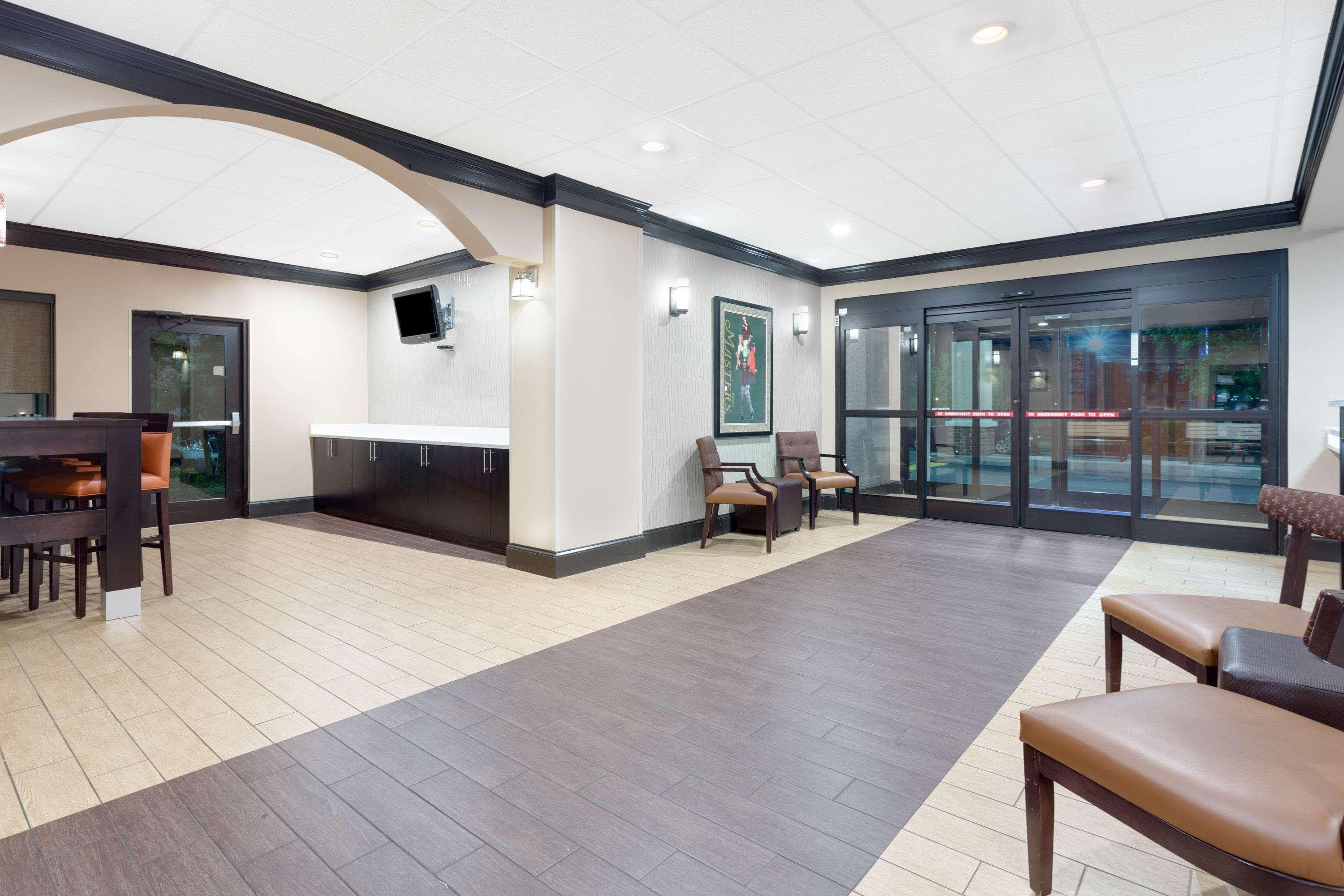 Baymont By Wyndham Augusta Riverwatch Exterior photo