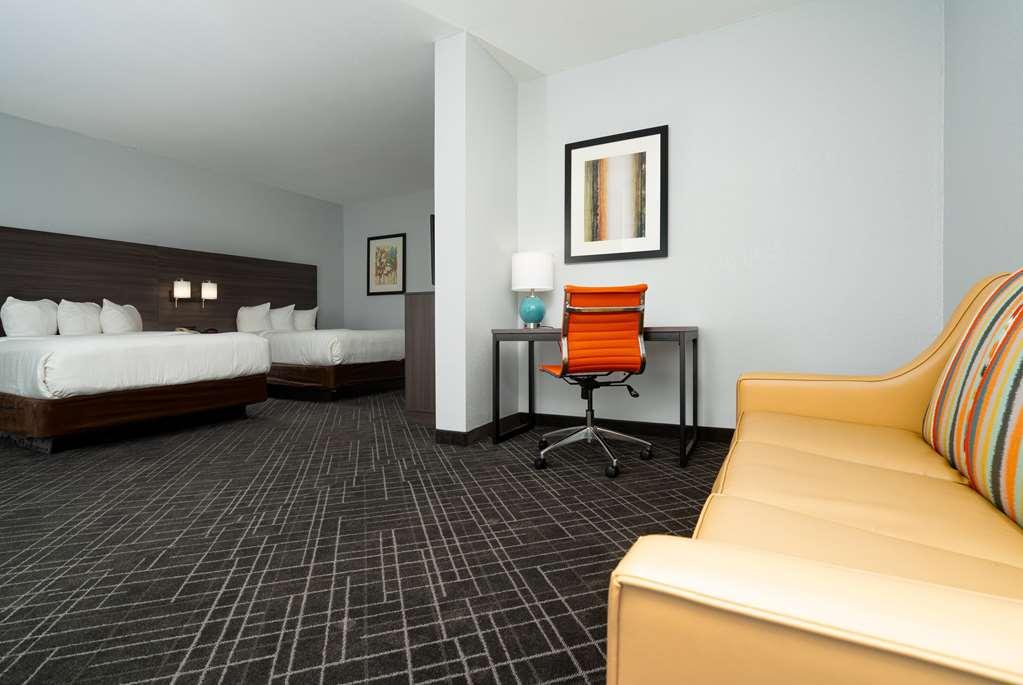 Baymont By Wyndham Augusta Riverwatch Room photo
